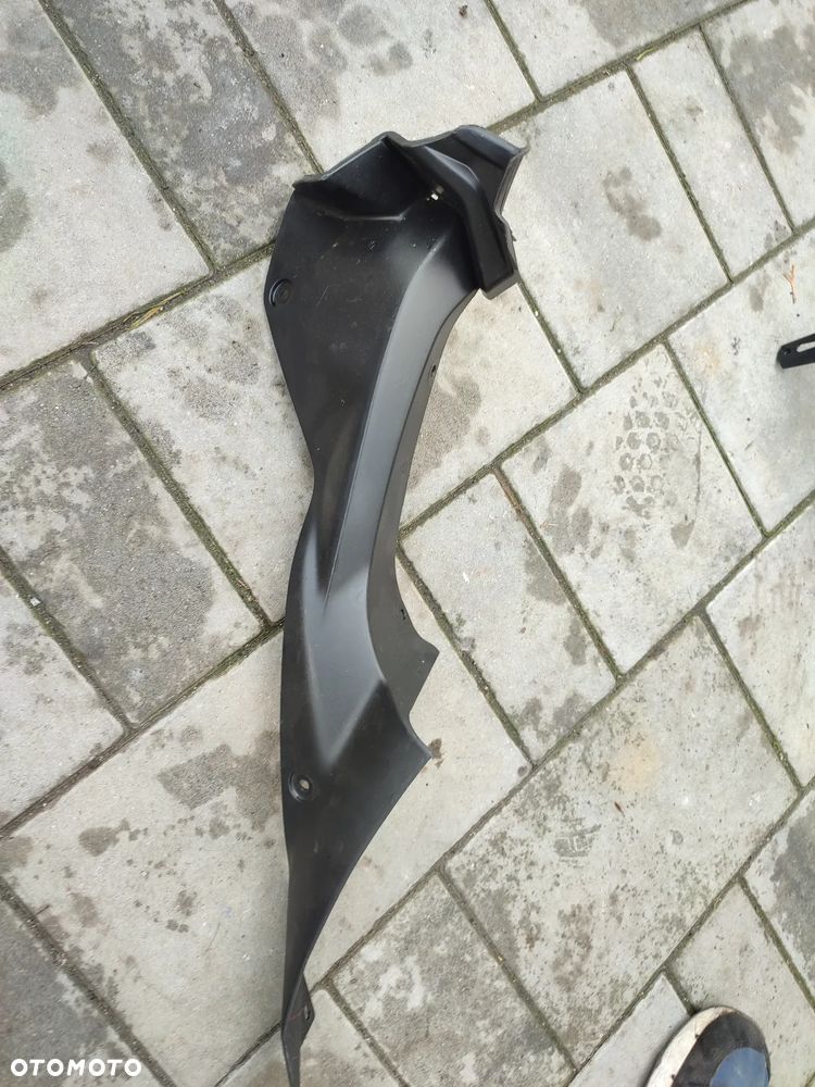 Wypełnienie Yamaha R3 - 1