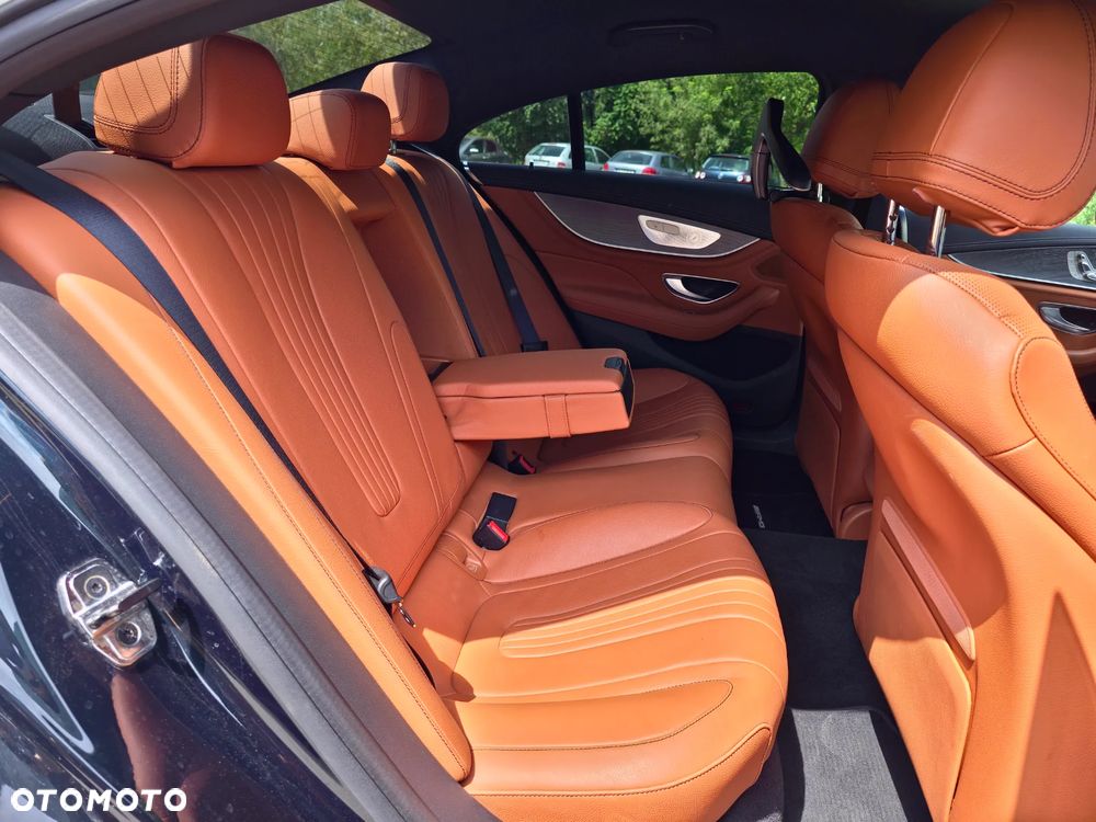 Mercedes-Benz CLS - 8