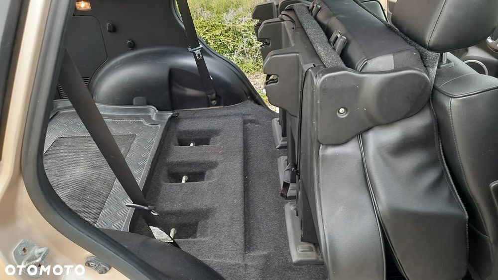 Suzuki Grand Vitara - 21