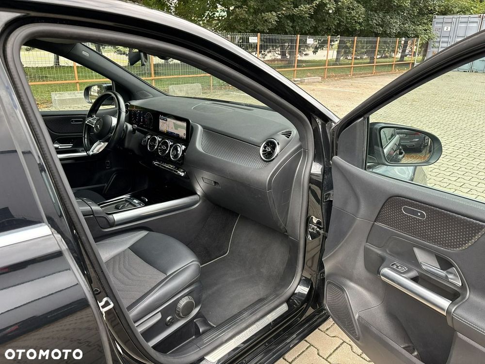 Mercedes-Benz Klasa B 220 d 8G-DCT - 16