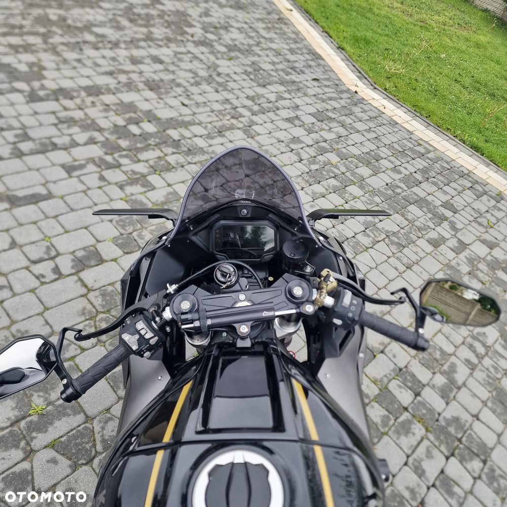 Kawasaki Ninja - 7