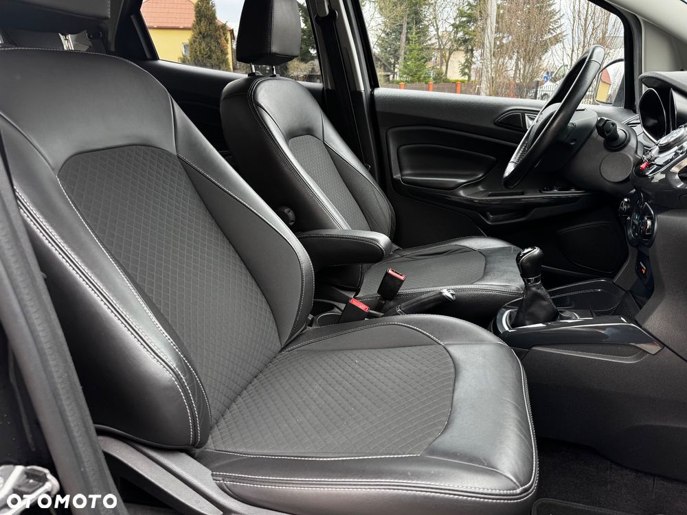 Ford EcoSport 1.5 TDCi TITANIUM - 16