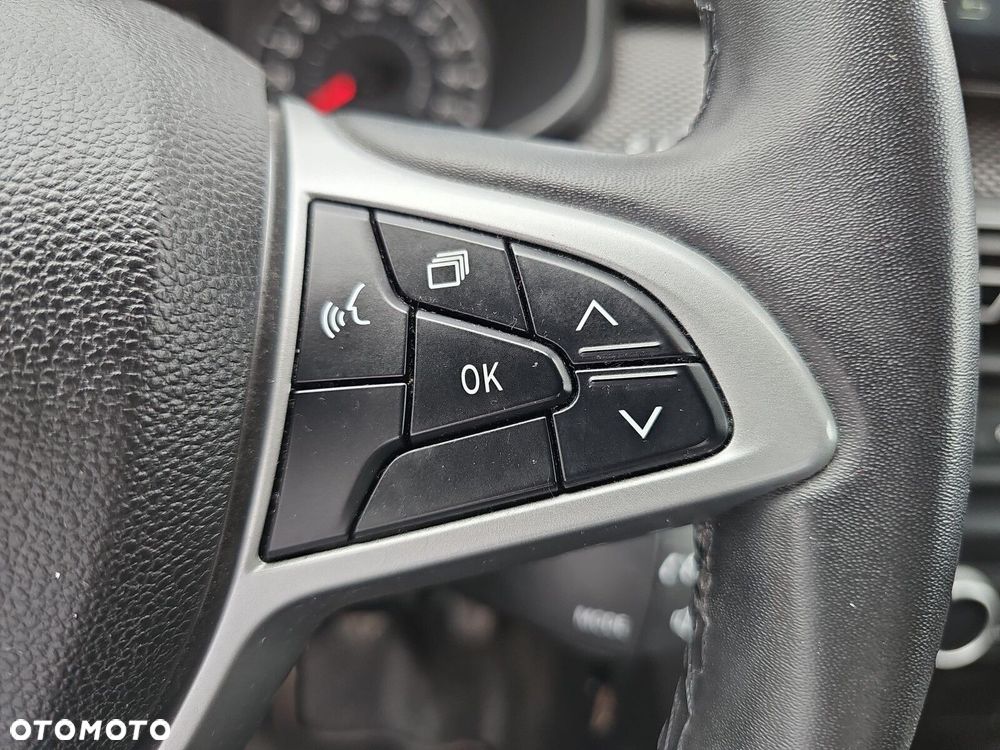 Dacia Jogger 1.0 TCe Expression 7os - 17