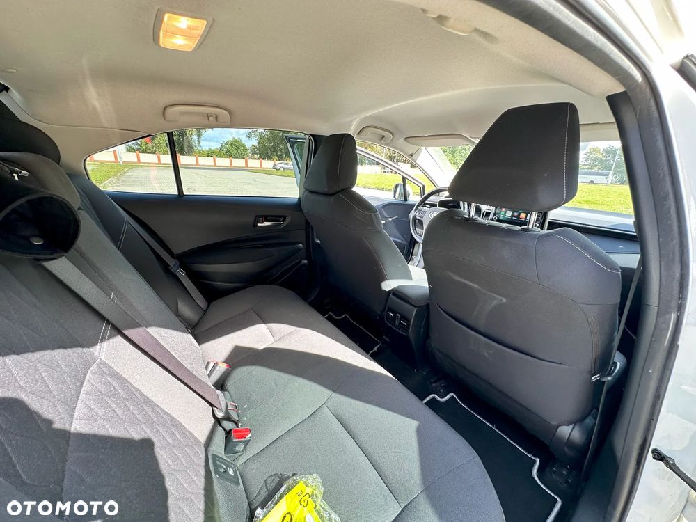 Toyota Corolla - 18
