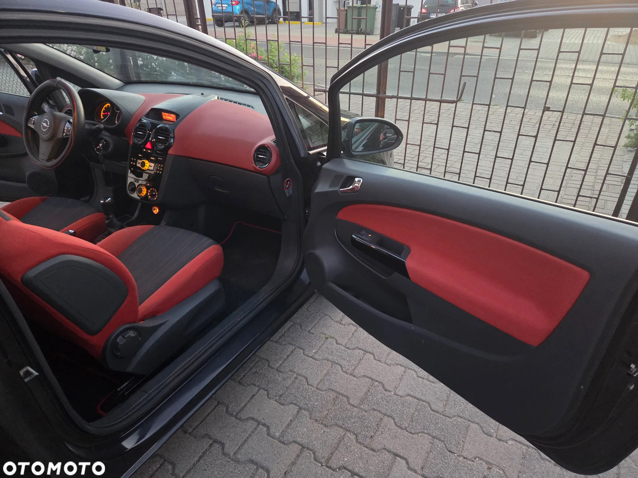 Opel Corsa 1.2 16V Sport - 25