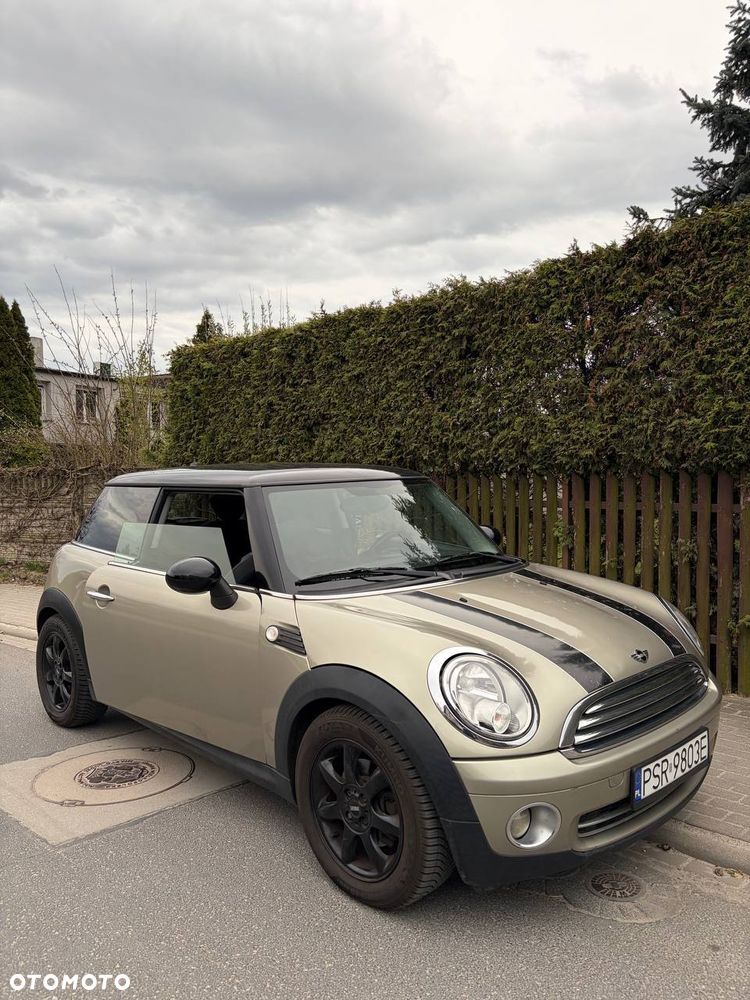 MINI Cooper Standard - 8