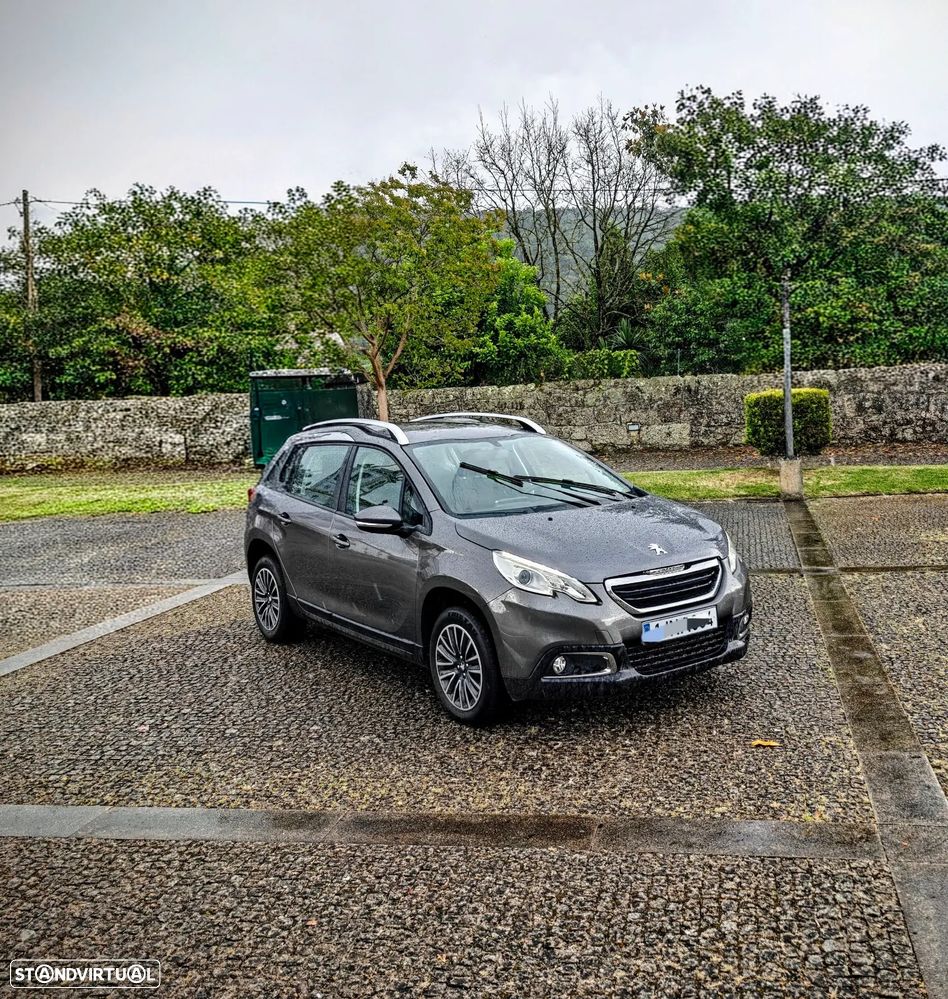 Peugeot 2008 1.6 BlueHDi GT Line - 29