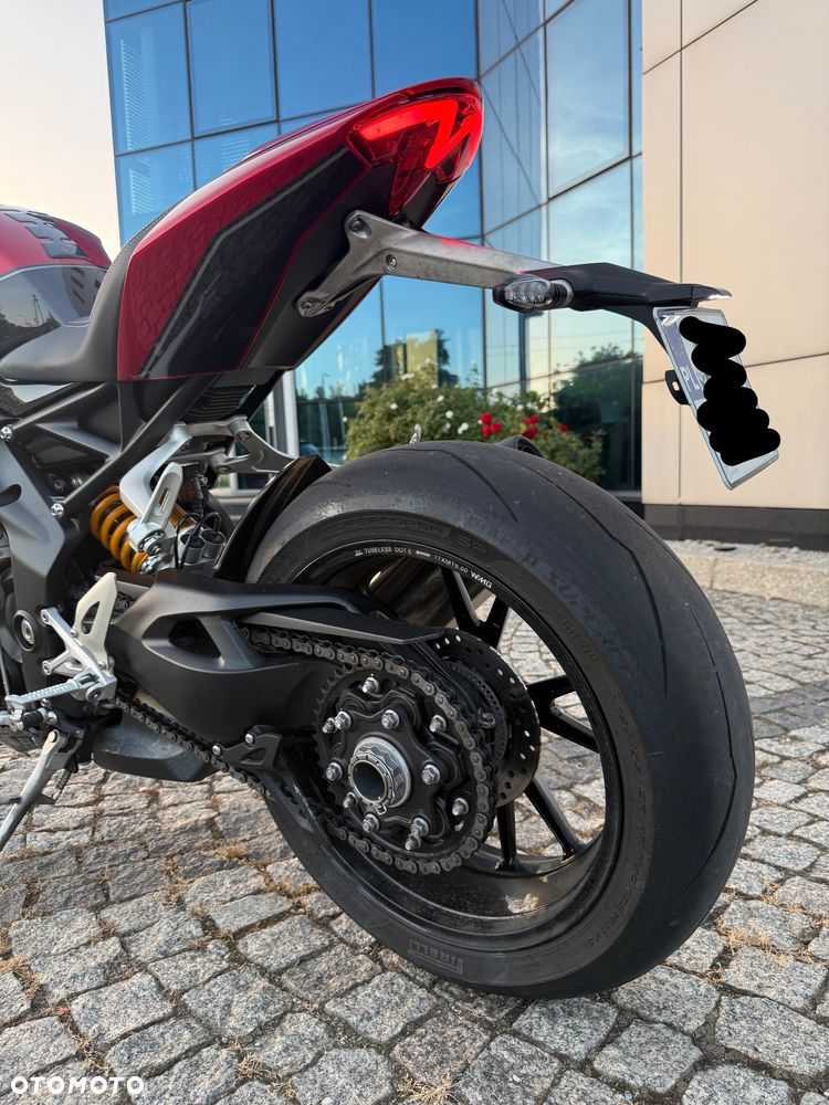 Triumph Speed Triple - 17