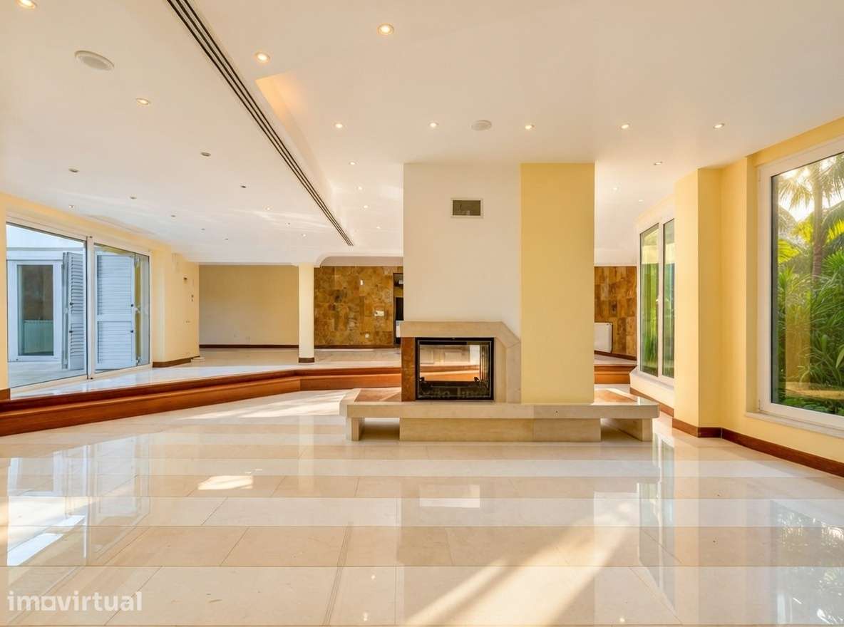 MORADIA DE LUXO COM 1.163 M2 E TERRENO DE 4.857 M2 EM BELAS, SINTRA - Grande imagem: 4/40