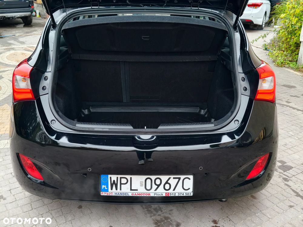 Hyundai i30 - 11