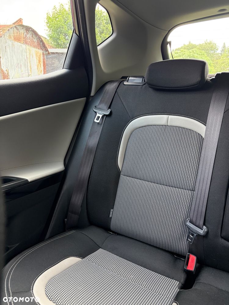 Kia Ceed 1.6 GDI Business Line - 18
