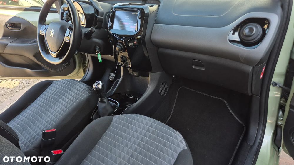 Peugeot 108 VTI 72 Stop&Start Top Style - 17