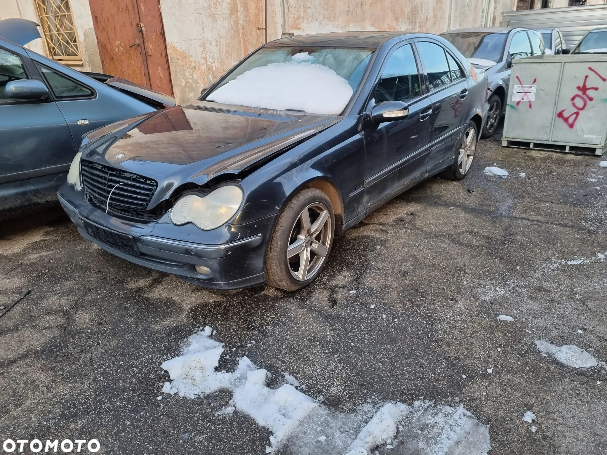 MERCEDES-BENZ C320  w203, CZĘŚCI , maska, lampy, silnik, alternator - 3