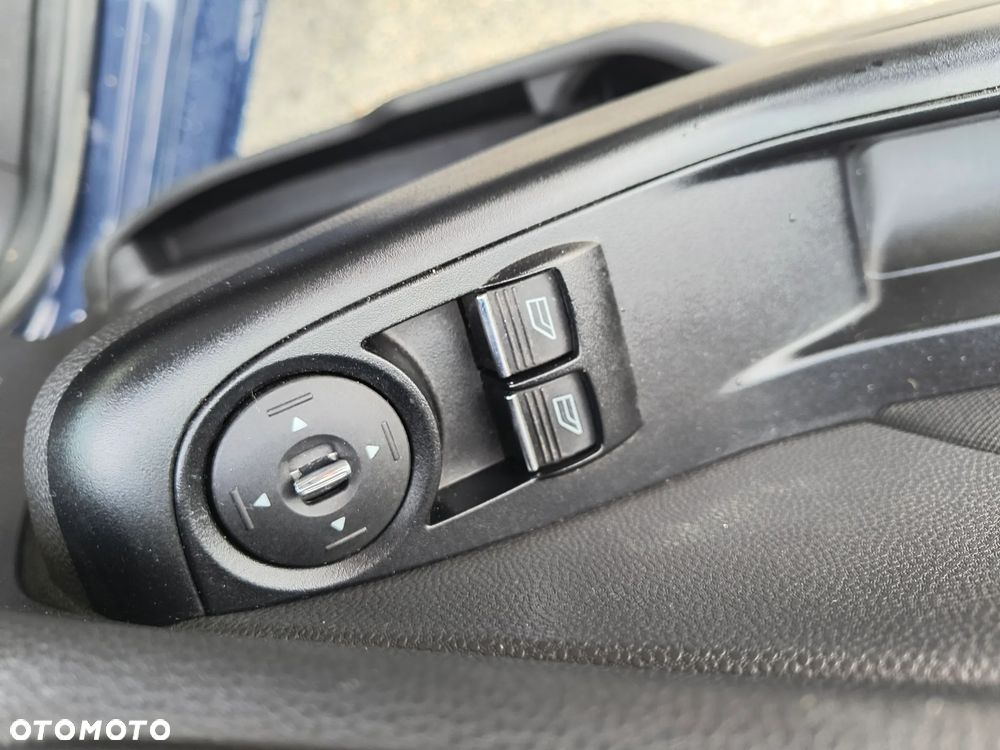 Ford Fiesta - 5