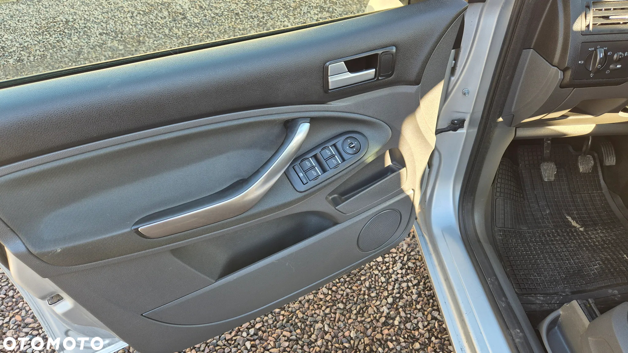 Ford C-MAX - 17
