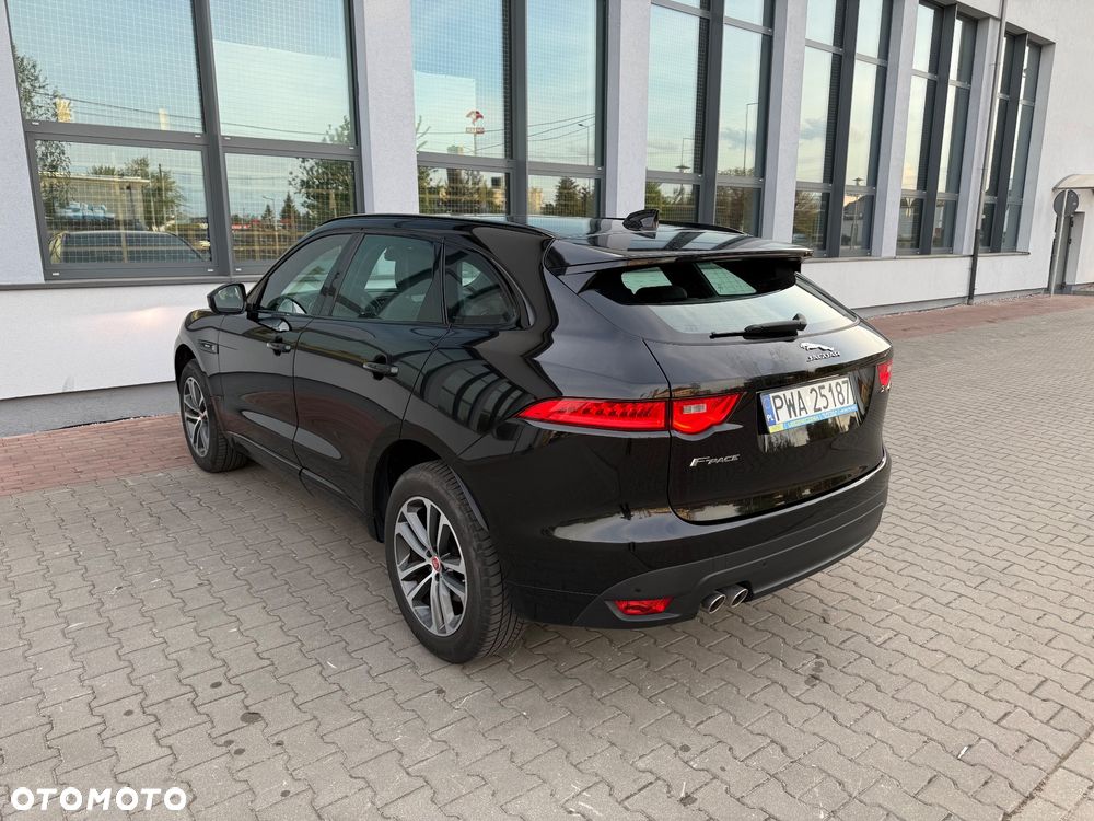 Jaguar F-Pace 20d AWD R-Sport - 8
