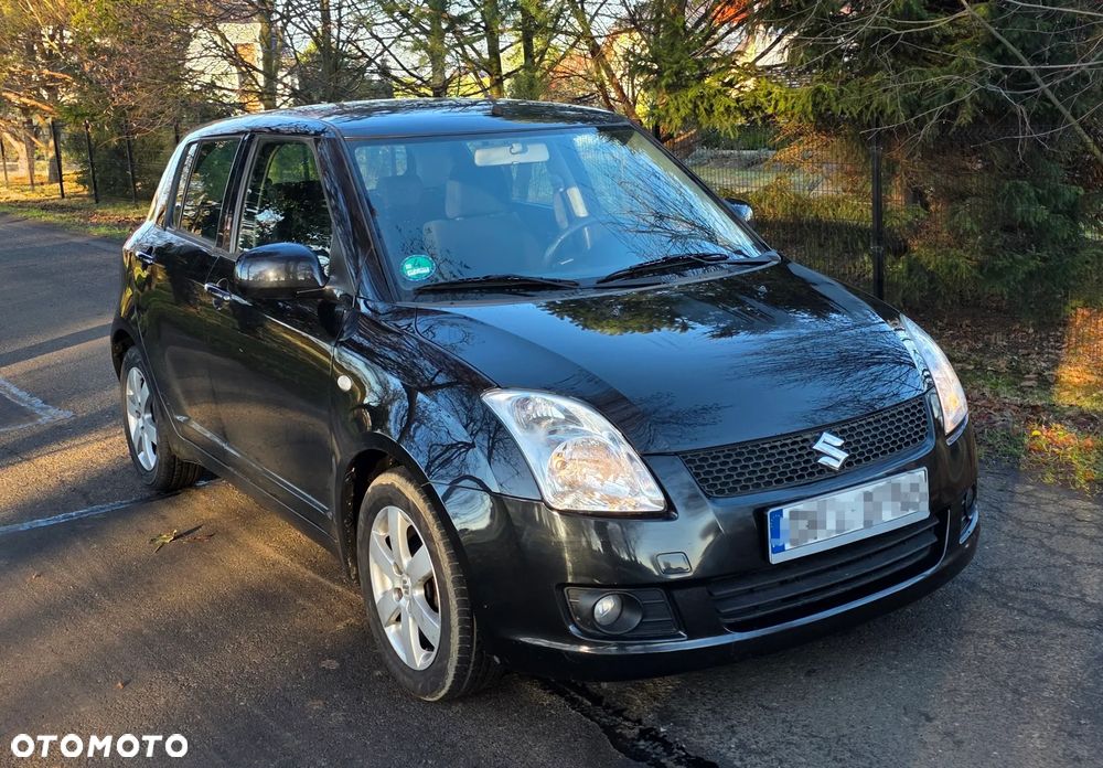 Suzuki Swift 1.3 Comfort dance - 1