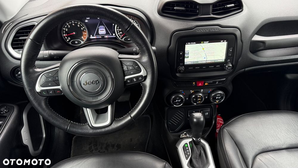 Jeep Renegade 1.4 MultiAir Limited FWD S&S - 23