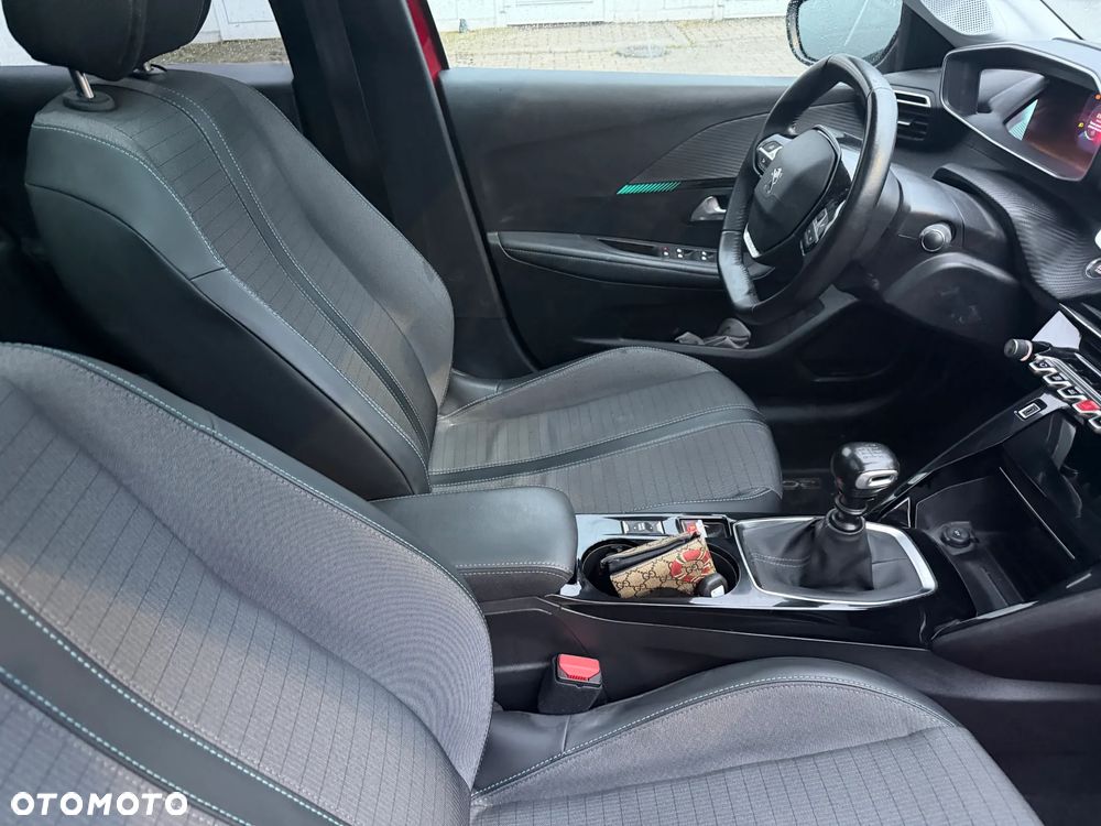 Peugeot 208 1.2 PureTech Allure S&S - 7