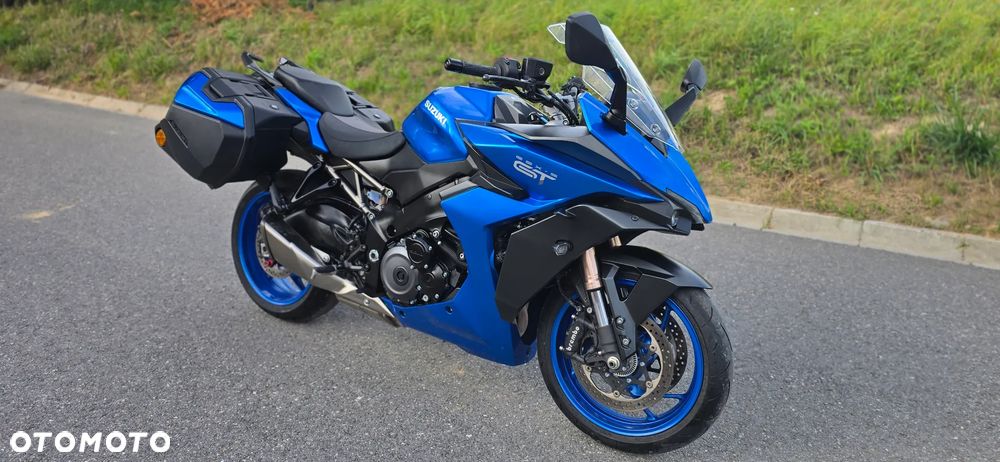 Suzuki GSX 1000 - 23