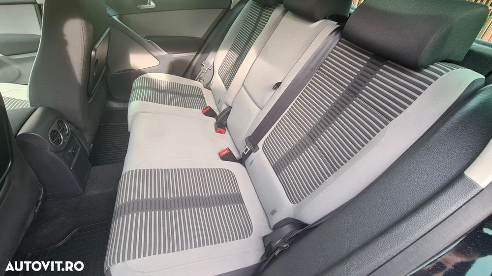Volkswagen Tiguan 2.0 TDI DPF 4Motion Sport & Style - 9