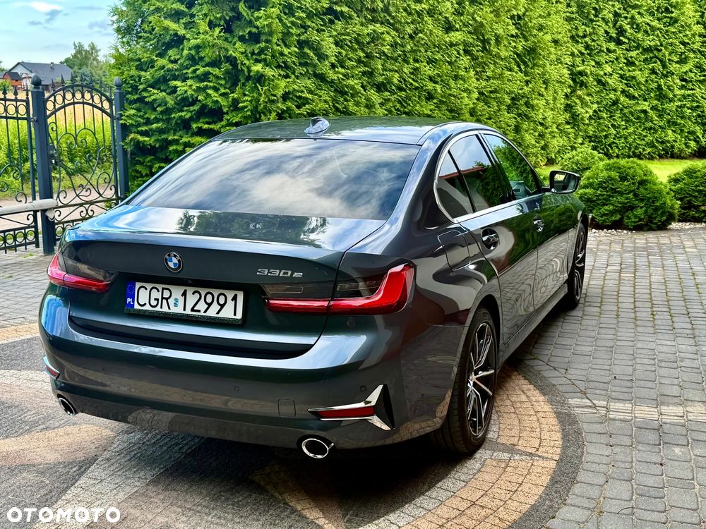 BMW Seria 3 330e Luxury Line sport - 10