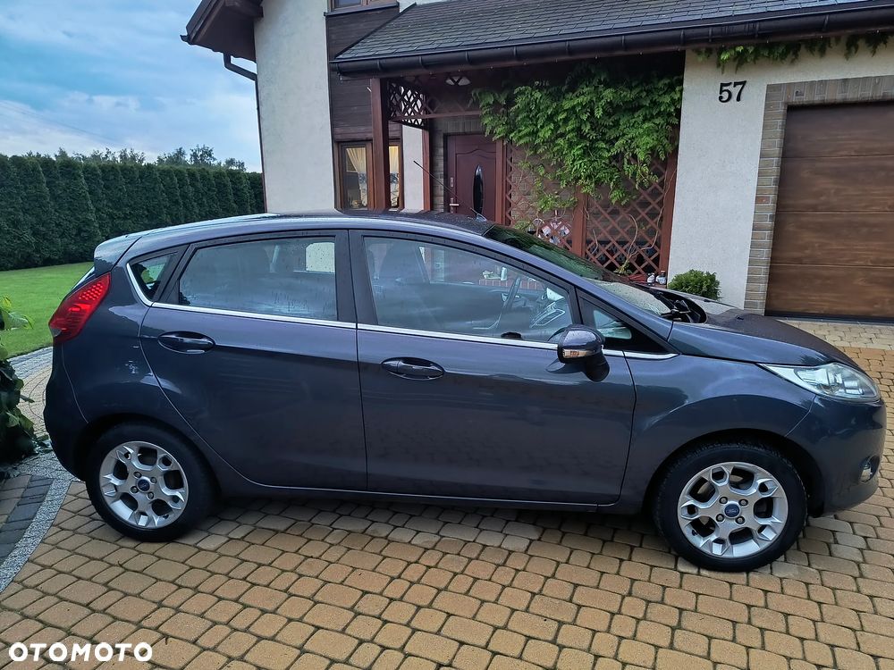 Ford Fiesta 1.4 TDCi Titanium - 9