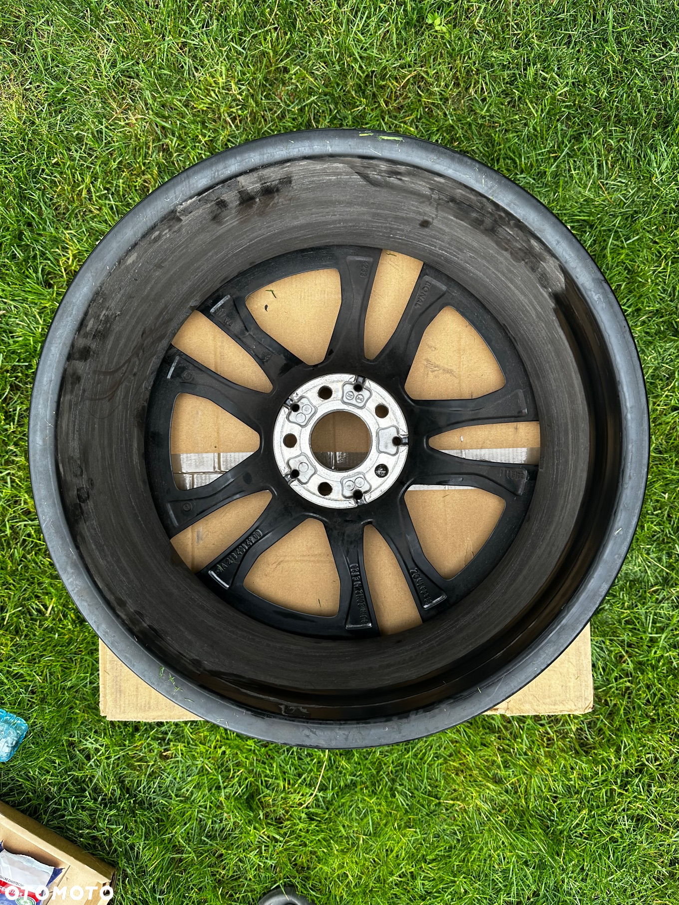 Felgi Mercedes Benz AMG w213 20” czarne przód A 213 40149 00 - 6