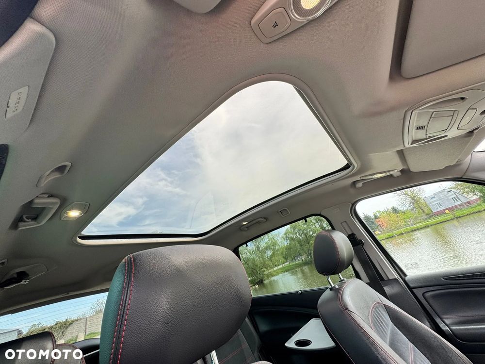 Ford S-Max 2.2 TDCi DPF Titanium - 18