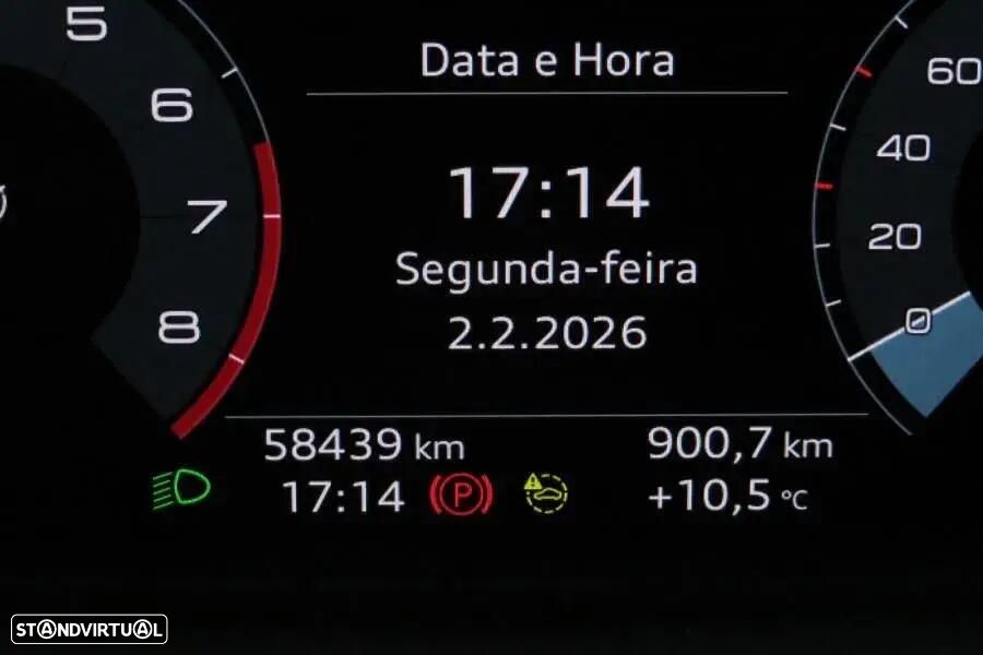 Audi Q3 35 TFSI Advanced — fotografia 21