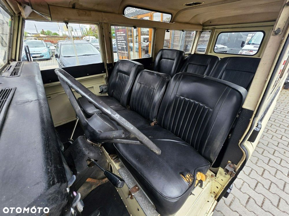 Land Rover Inny - 20