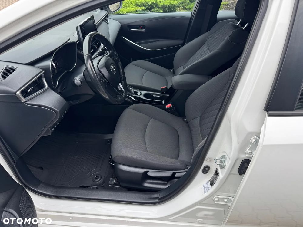 Toyota Corolla 1.8 Hybrid Comfort - 10