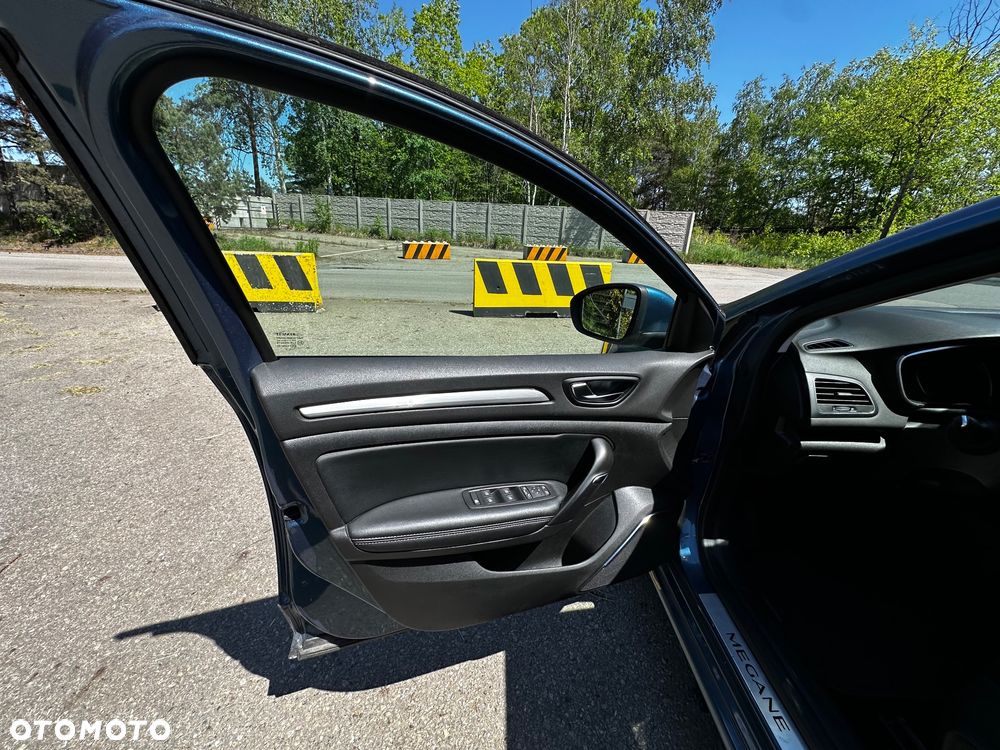 Renault Megane - 11