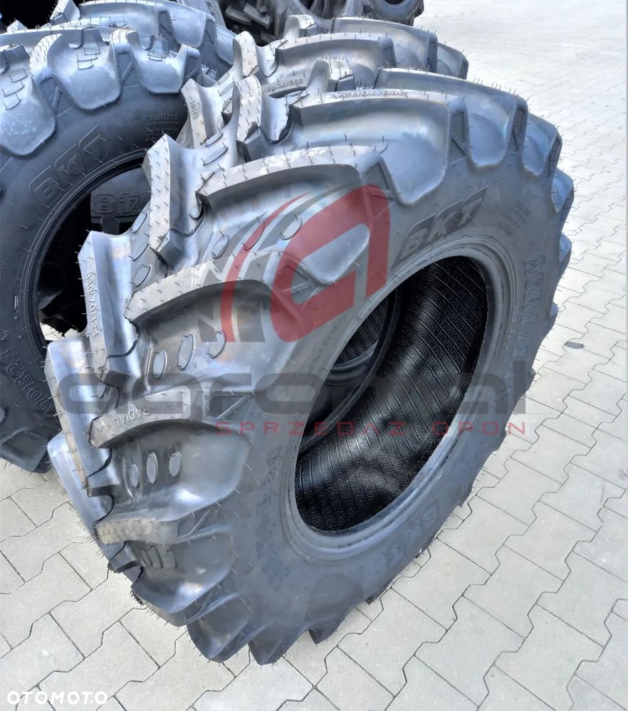 OPONA 320/70R20 BKT AGRIMAX RT765 123A8/B TL - 1