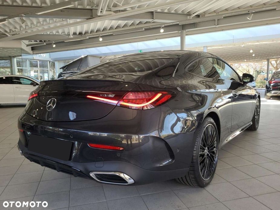 Mercedes-Benz CLE 300 mHEV 4-Matic AMG Line - 6