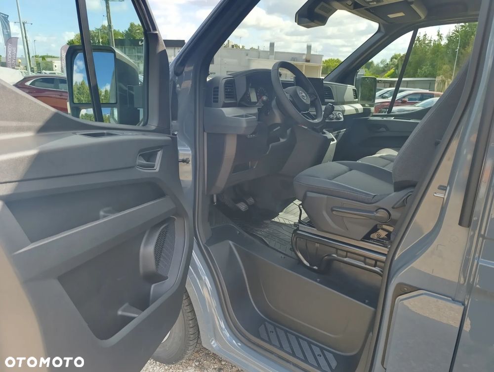 Nissan Interstar - 12