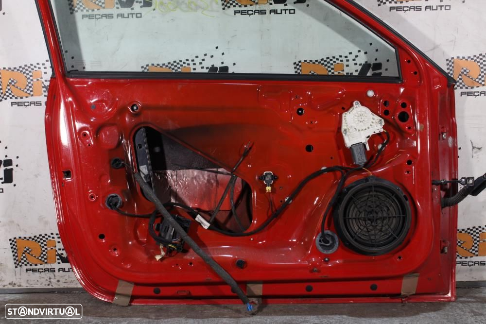 Porta Esquerda Audi A1 8X de 3 Portas - 6
