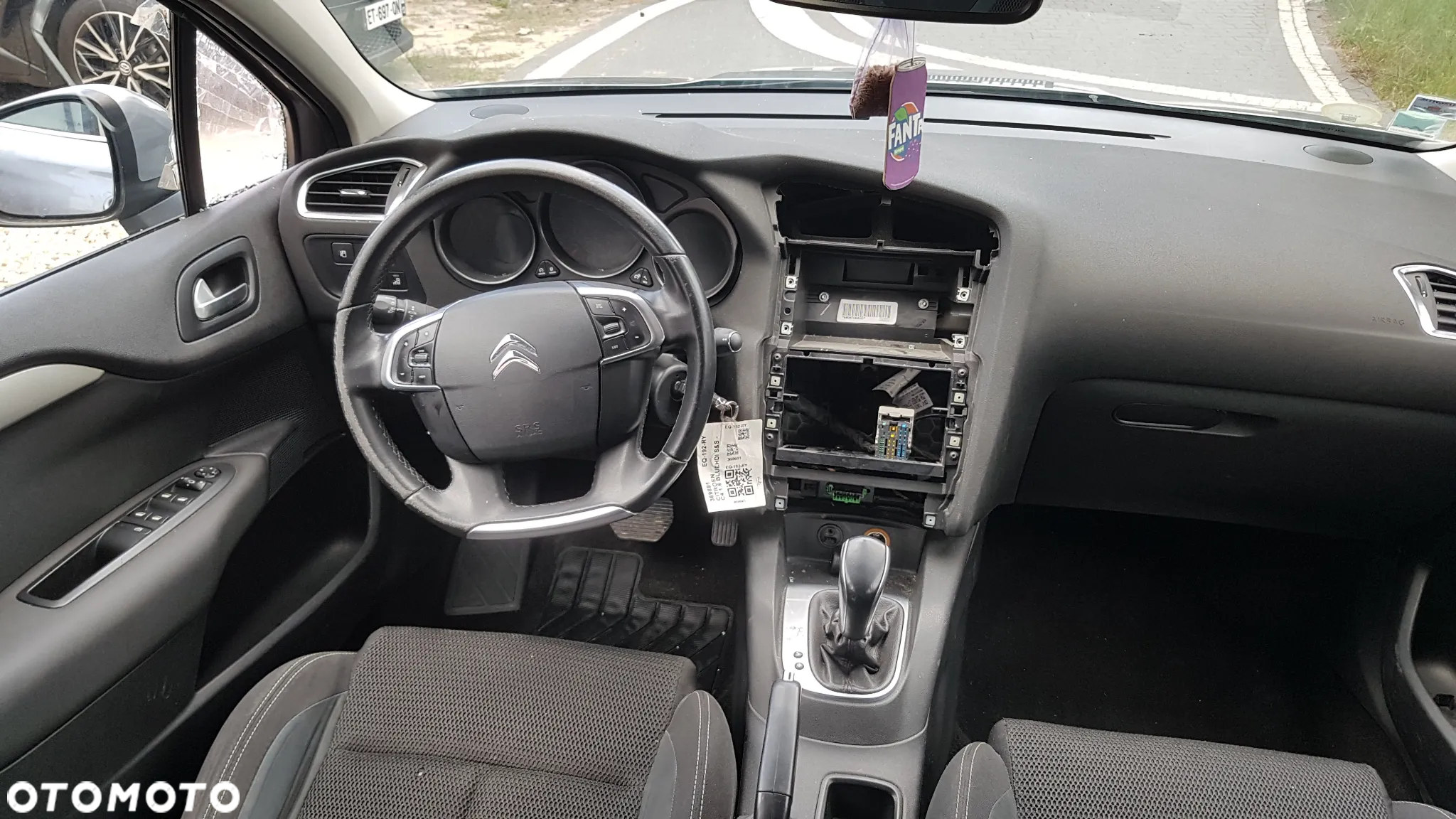 Citroën C4 1.6 BlueHDi Shine S&S EAT6 - 12