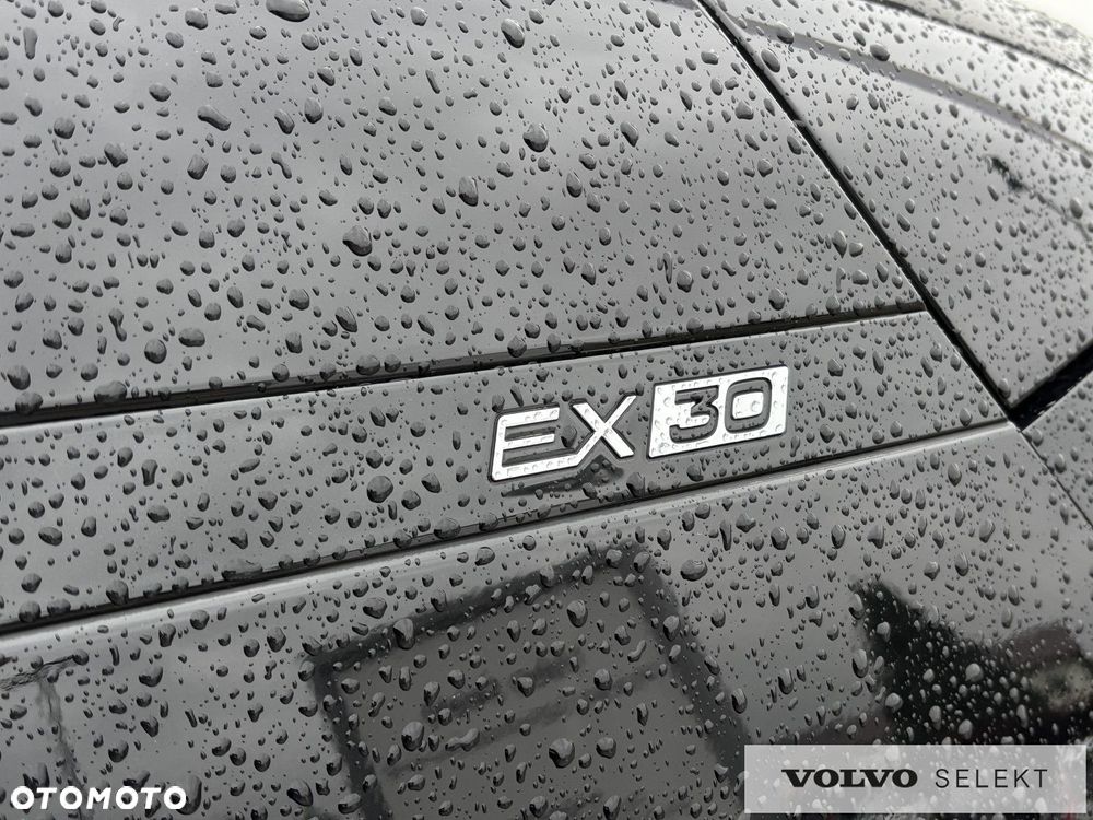 Volvo EX30 - 8