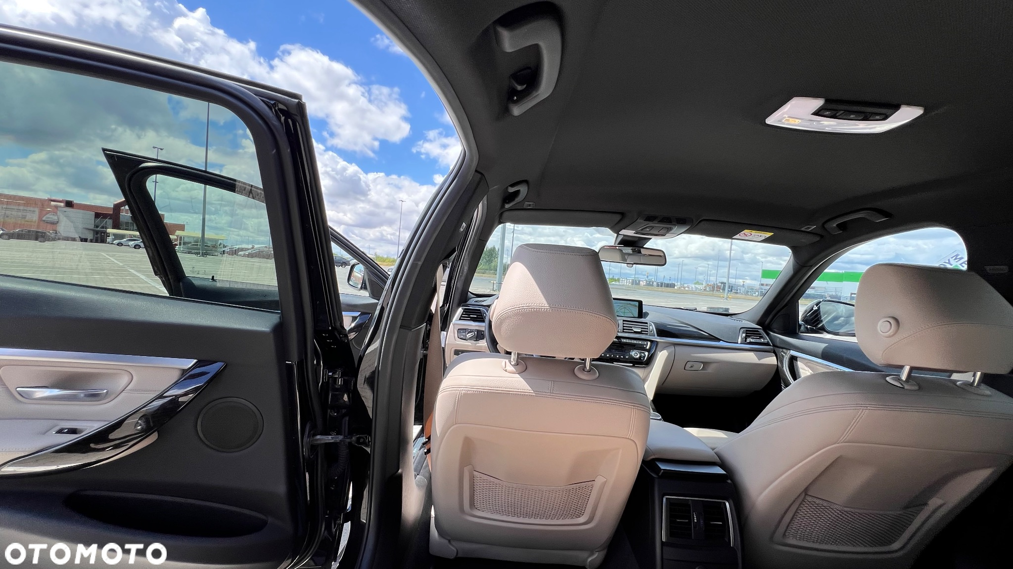 BMW Seria 3 330i xDrive Sport Line - 18