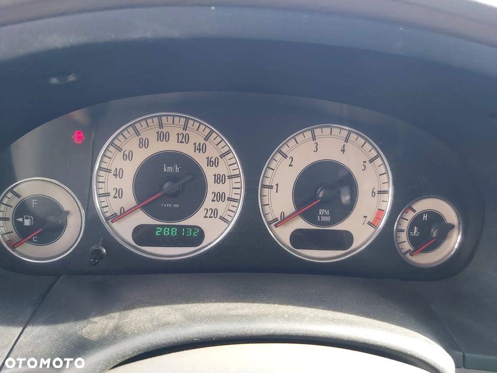 Chrysler Voyager - 6