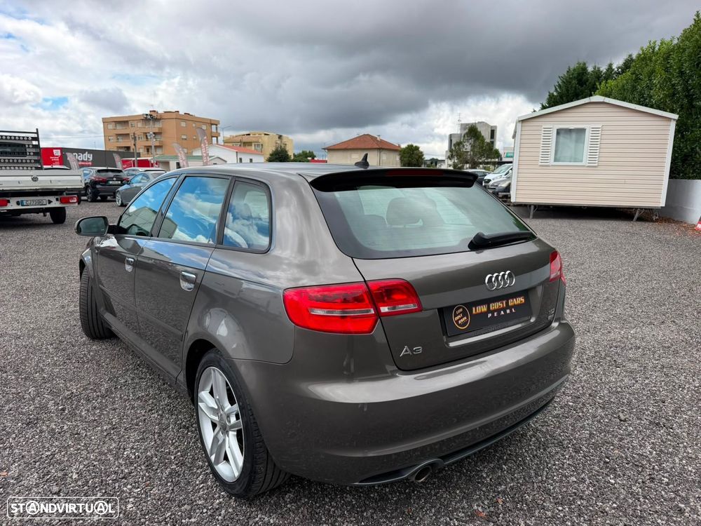 Audi A3 Sportback 1.6 TDI S-line S tronic - 5