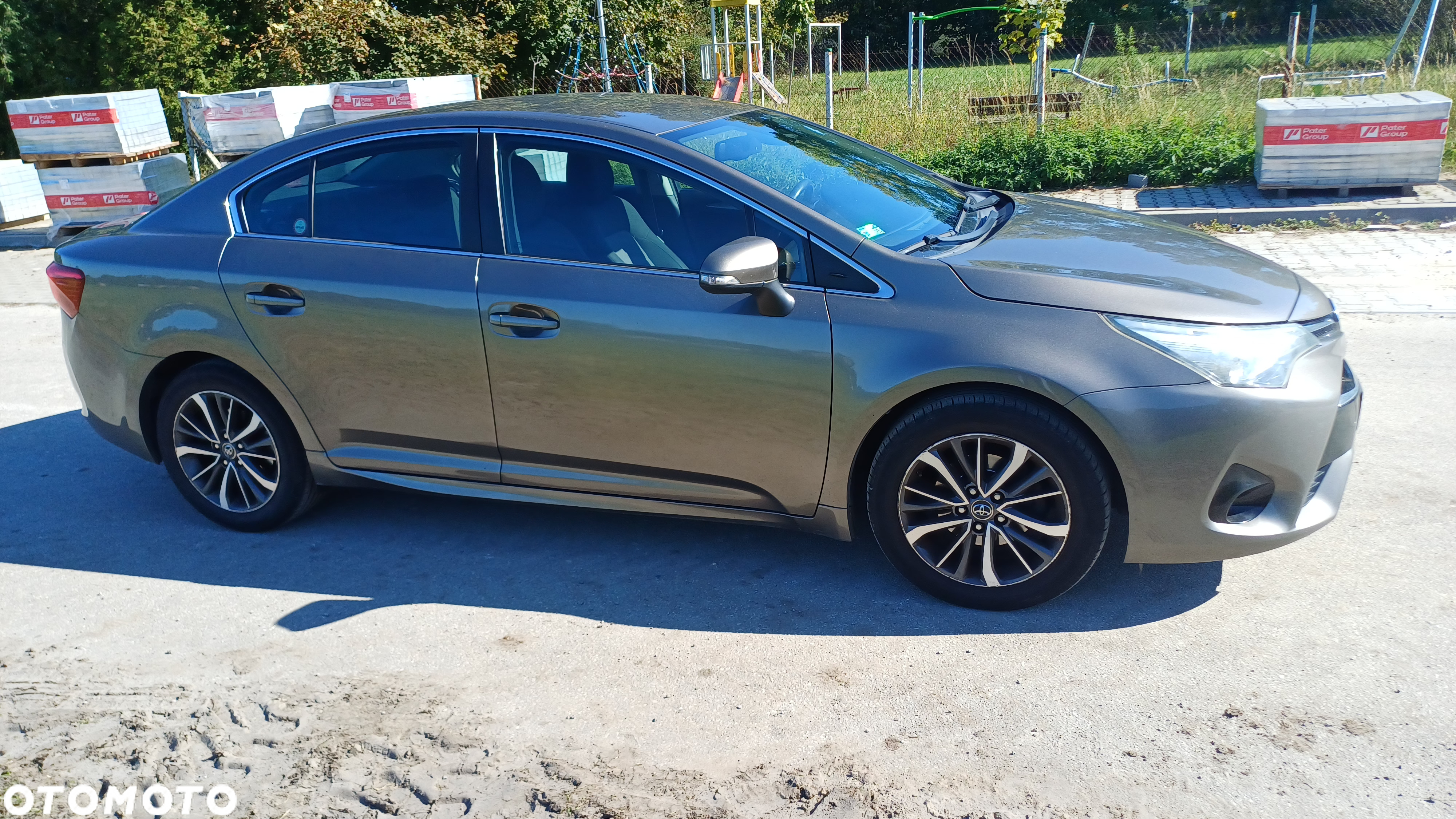 Toyota Avensis 1.6 D-4D Active - 3