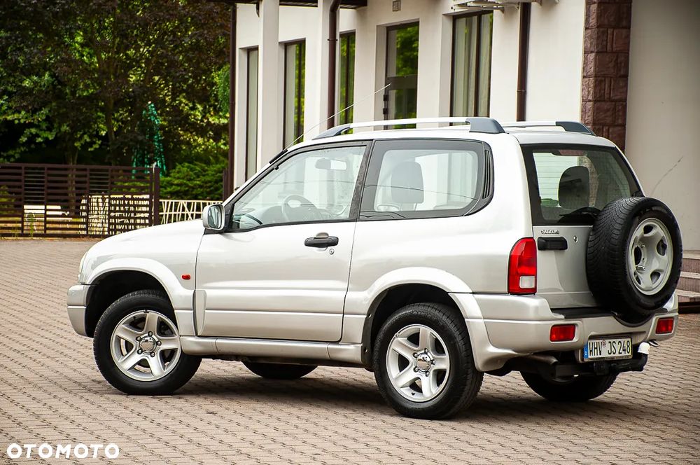 Suzuki Grand Vitara 1.6 - 16