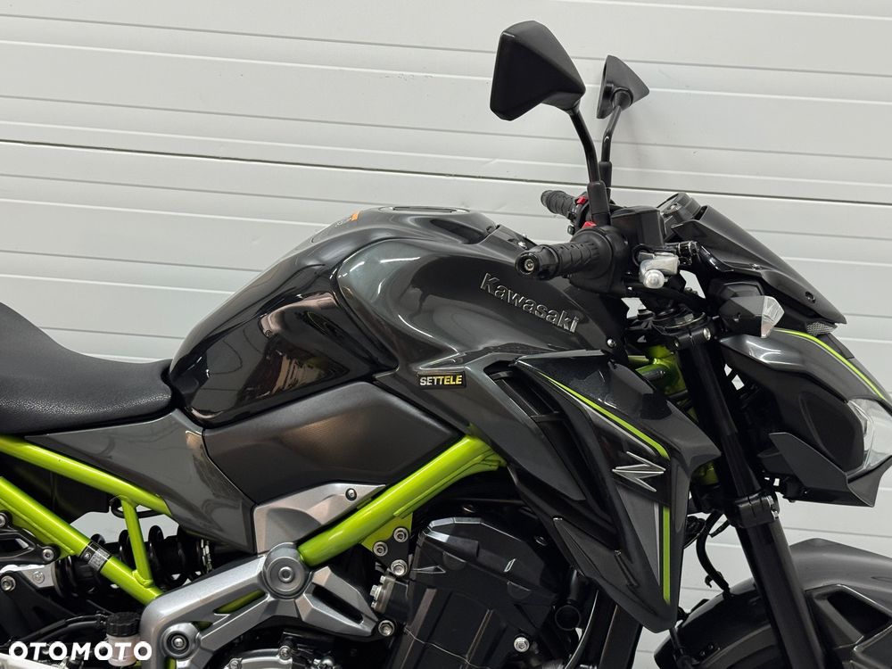 Kawasaki Z - 8