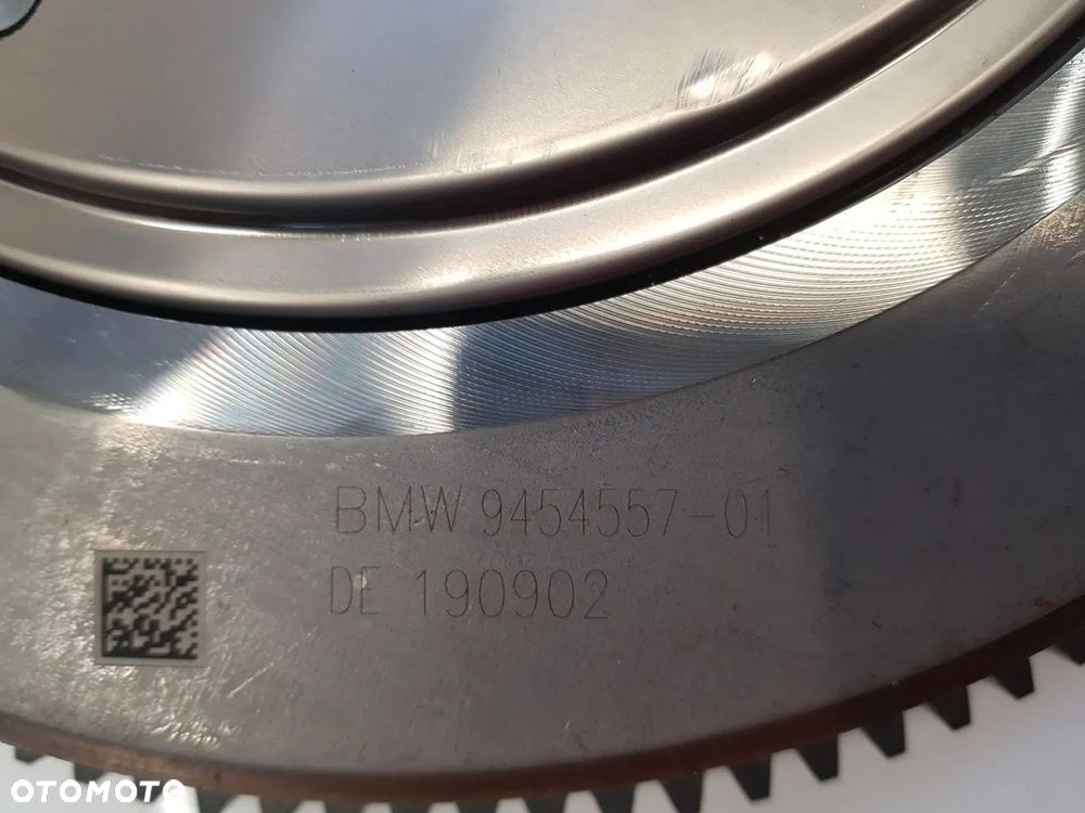 Koło zamachowe dwumasowe BMW 3.0i B58B30C G20 G30 G21 G11 G01 X3 G02 X4 G05 X5 G06 X6 G07 X7 - 8