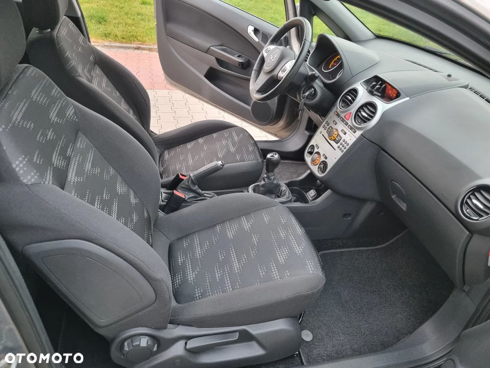 Opel Corsa 1.2 16V EcoFLEX Satellite - 15