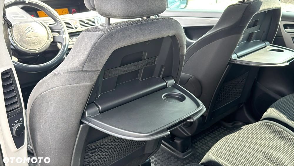 Citroën C4 Grand Picasso 1.8 16V Advance - 22