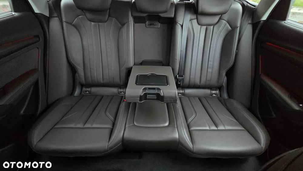 Audi Q5 40 TDI quattro S tronic S line - 26