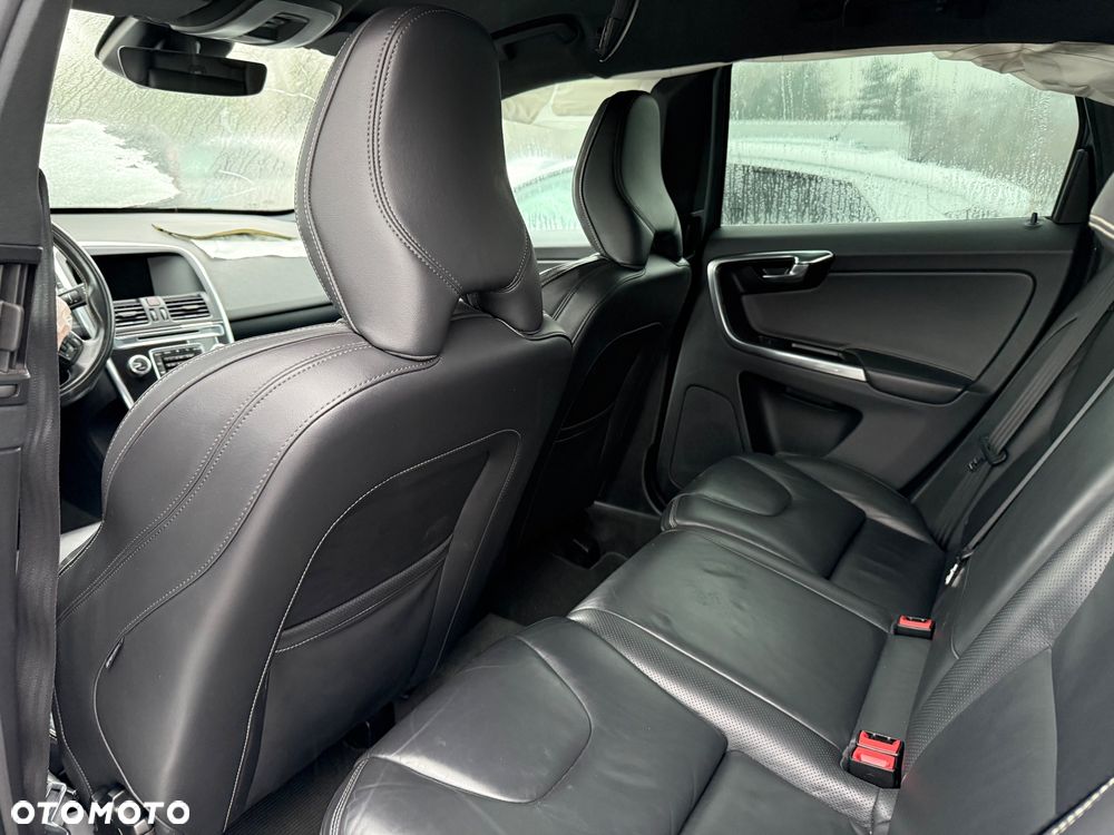 Volvo XC 60 - 16